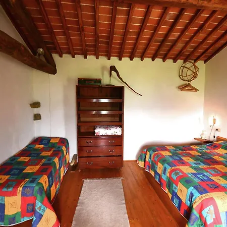 度假居 In Pescia With Pool & Garden